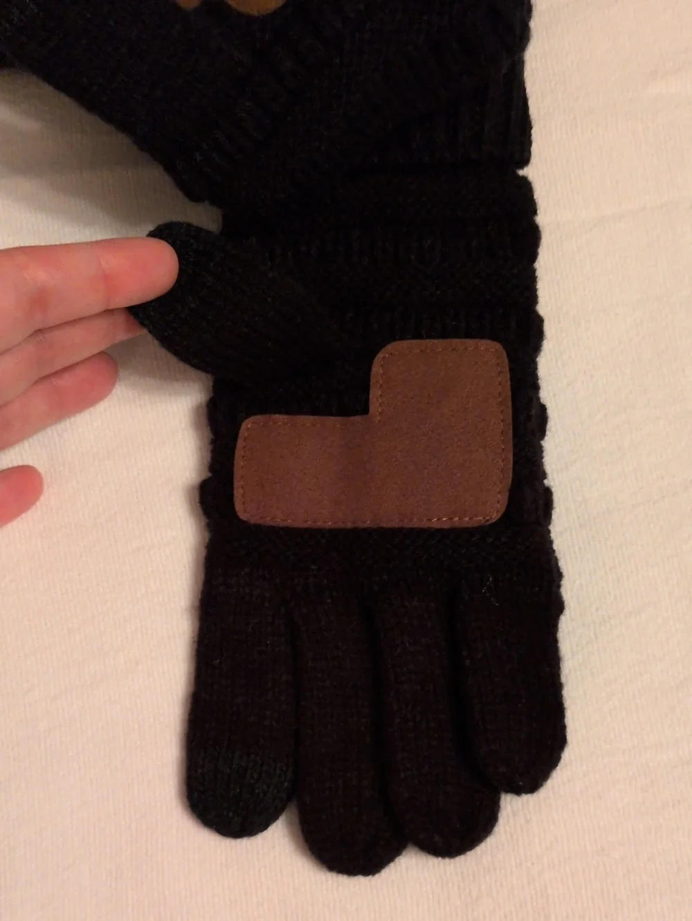 C.C SmartTips Touchscreen Compatible Gloves Black Knit Women's OS NWT